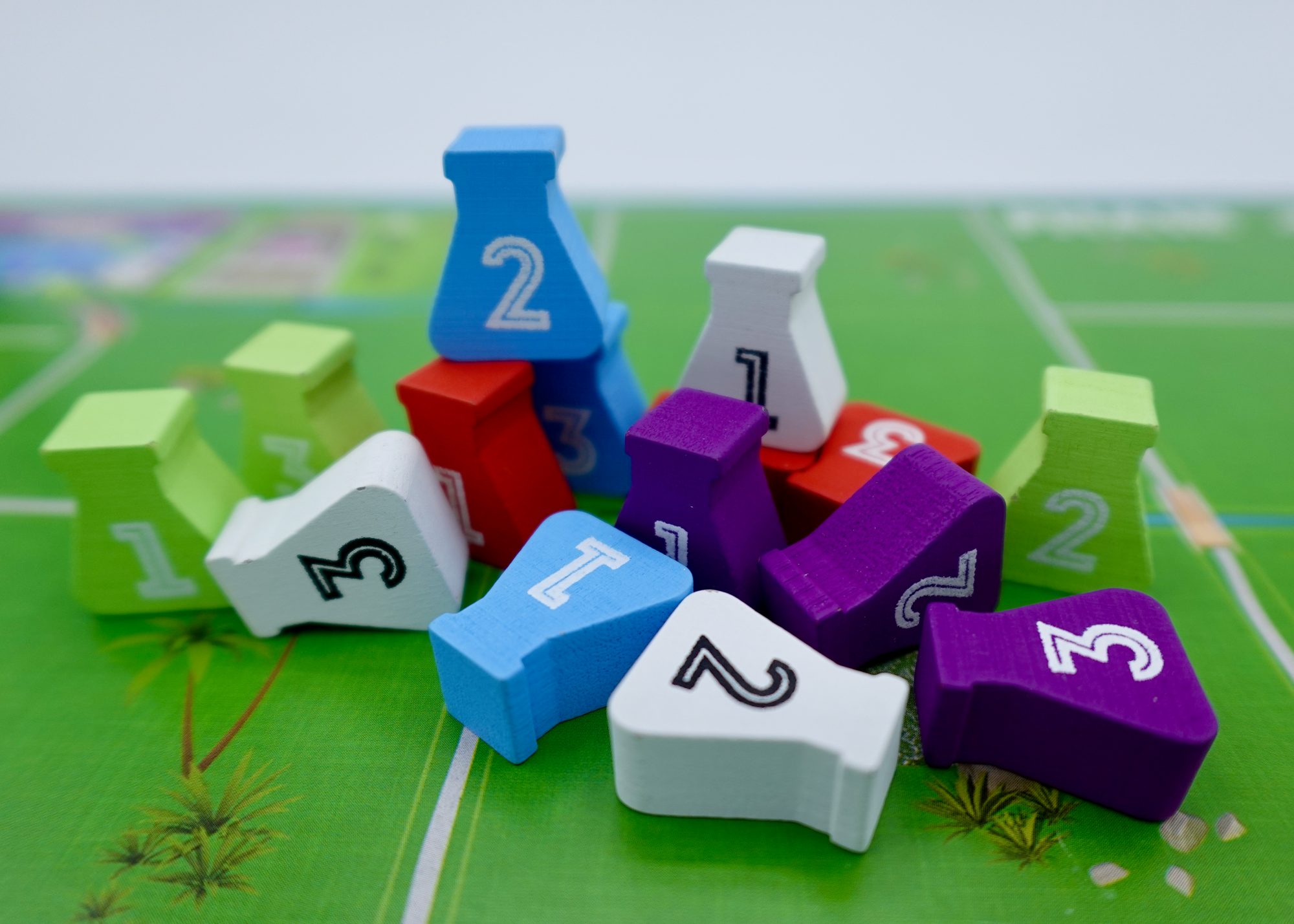 Dinosaur Island: Wooden Beaker Upgrade (Meeple Source)